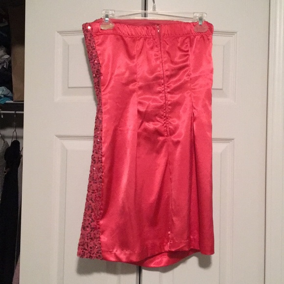 Formal Dress - Picture 2 of 2